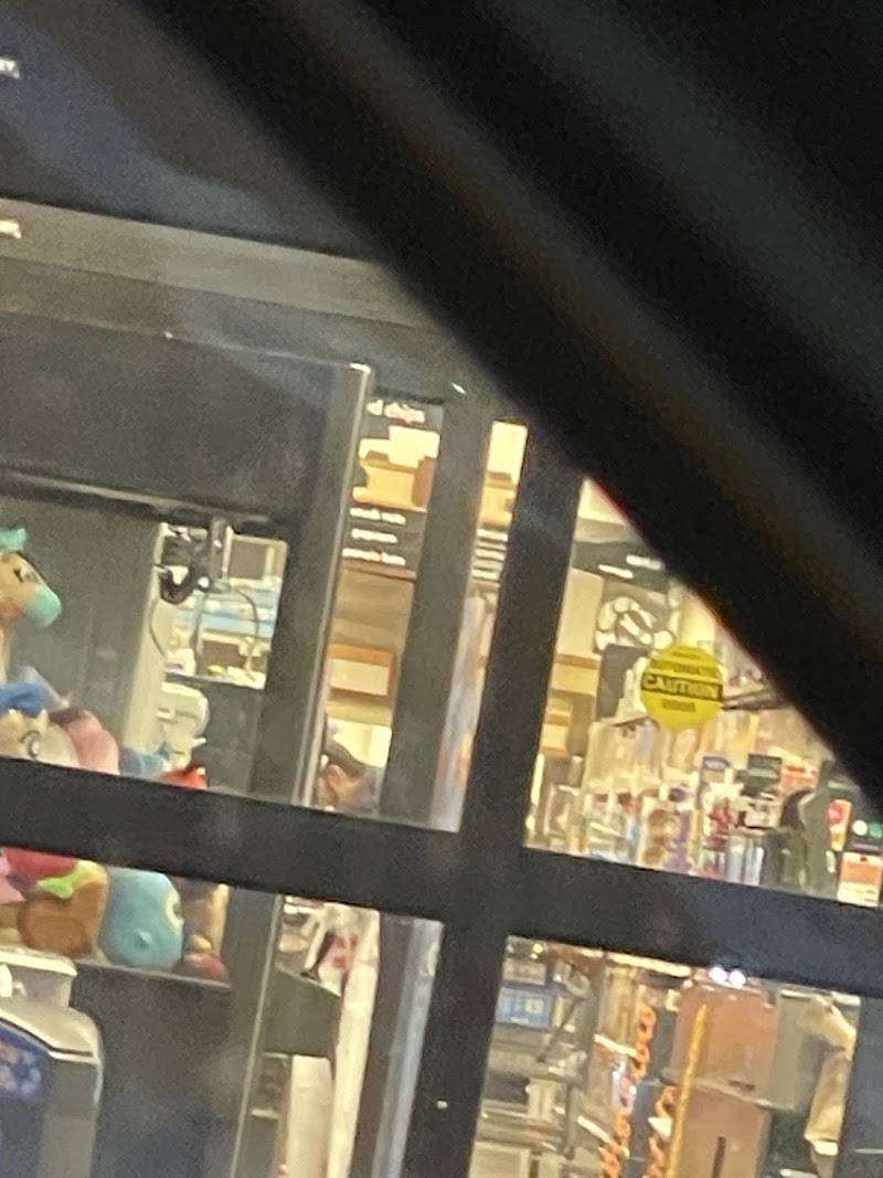 Cedar Plaza